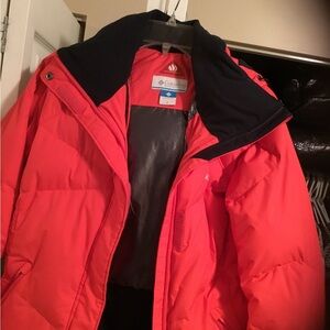 COLUMBIA Down Jacket with Hood Trim - Size Medium